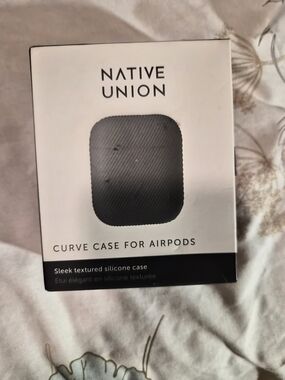 Native Union Curve Case for Apple AirPods Black Silicone Protective Case New